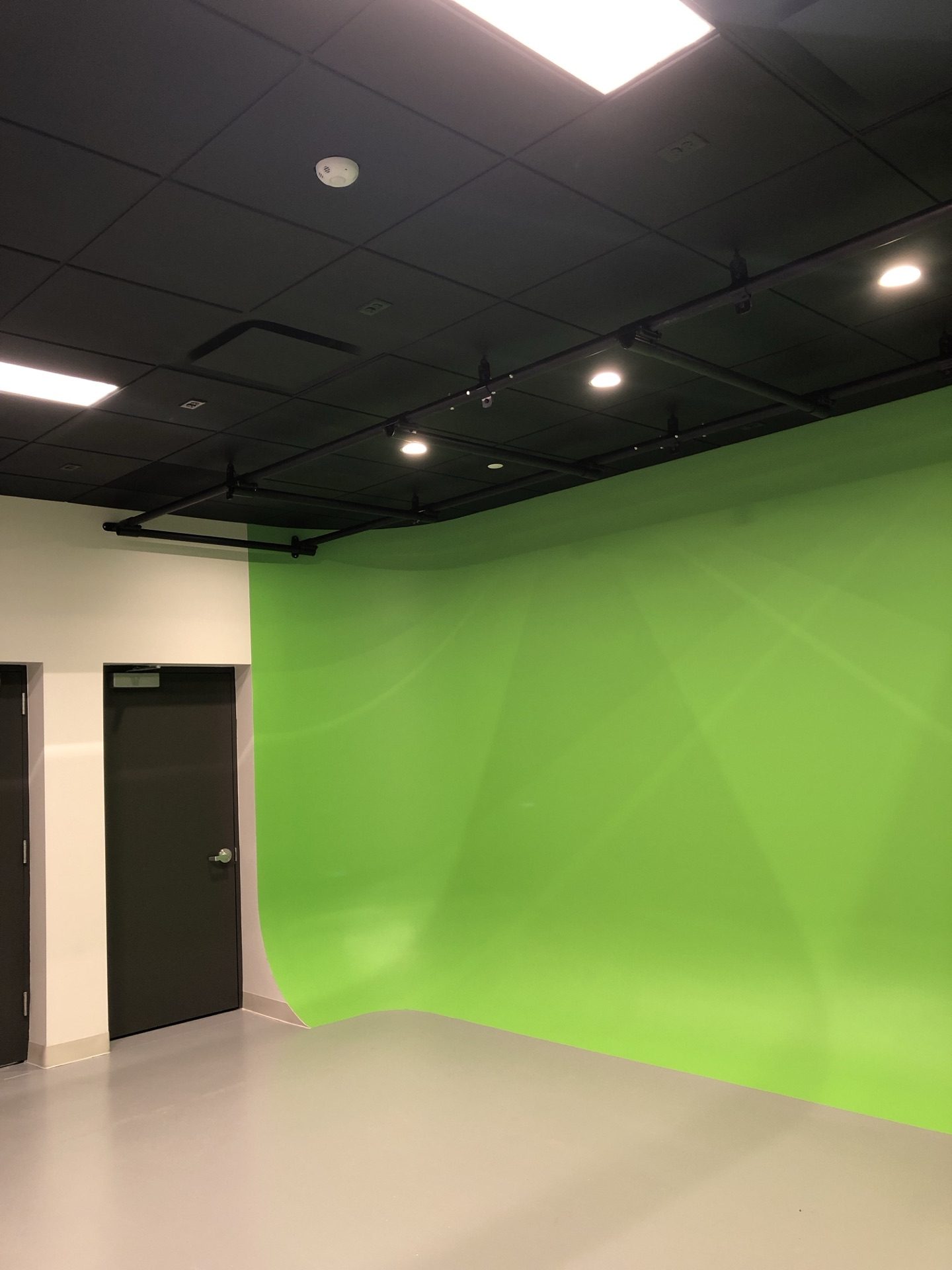 Mission critical lab